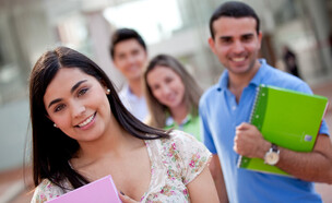 סטודנטים (צילום: Shutterstock by ESB Professional)