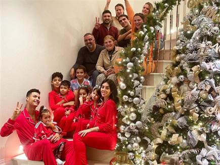 כריסטיאנו רונאלדו ומשפחתו