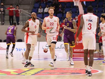 עמית זיס חוזר להגנה. קאמבק מרשים (לירון מולדובן, מנהלת הליגה)