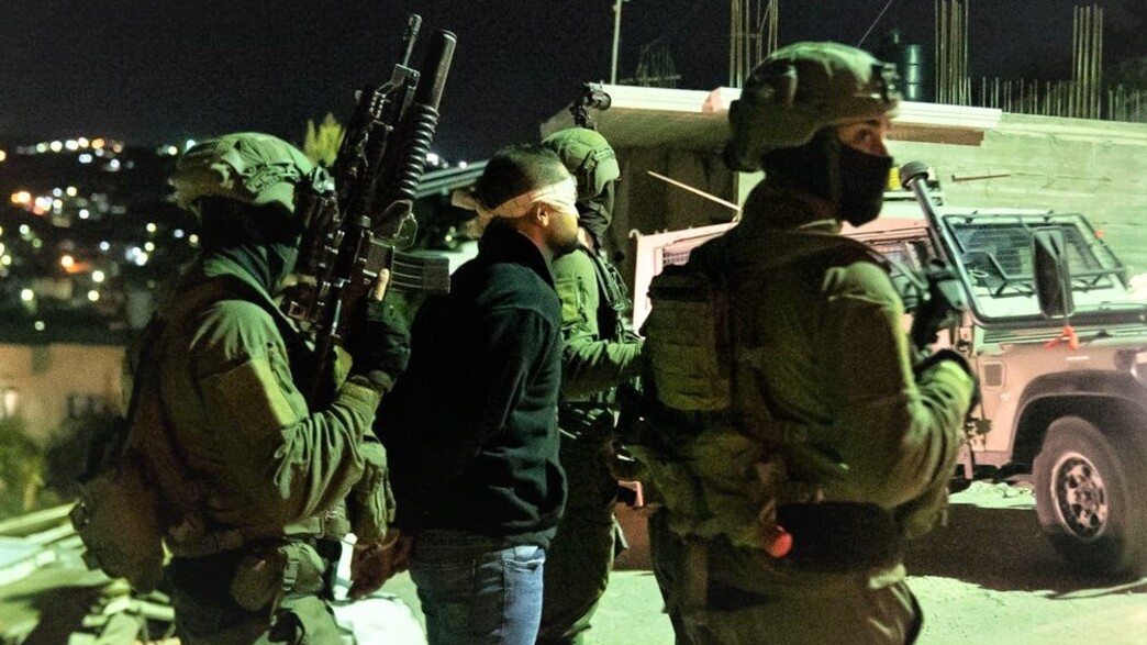 מעצר מבוקש באיו''ש (צילום: אתר צה"ל)