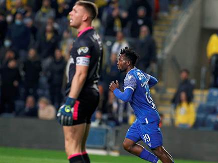 אך רק שער מצמק של אדניי לא הספיק (אלן שיבר)