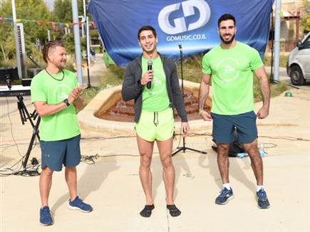 שלושת הנינג'ות (אדיר הרוש)