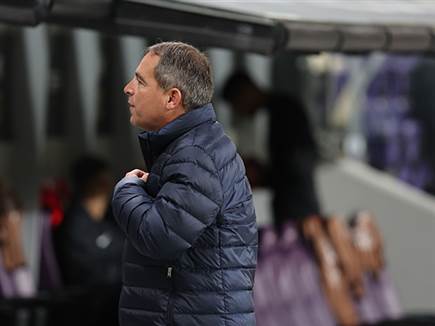 המצב של הקבוצה שלו לא טוב. הוכנבוים (לירון מולדובן)