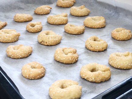 עוגיות עבאדי ביתיות - בתבנית (צילום: יעל קצב, אוכל טוב, mako)