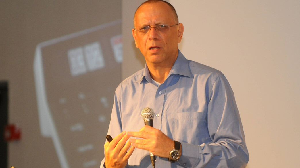 דב מורן דב מורן