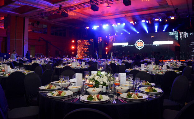 Salle de banquet, événement, mariage (photo : santoelia, shutterstock)