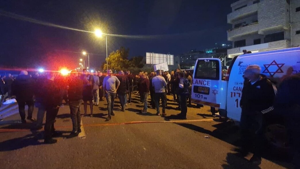 זירת תאונת הדרכים בכביש 4, סמוך לפוריידיס, בה נהרג רוכב אופנוע זירת תאונת הדרכים בכביש 4, סמוך לפוריידיס, בה נהרג רוכב אופנוע