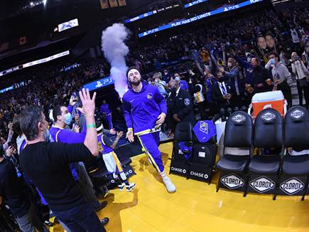 לילה שכולו קליי תומפסון (Getty)