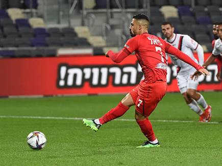 קר רוח כהרגלו. כיאל (ברני ארדוב)