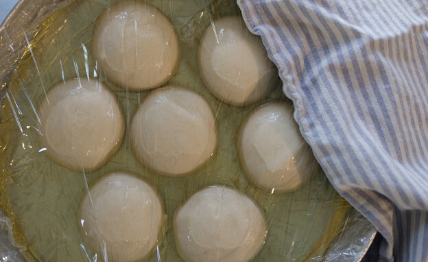 בויוס מנגולד וגבינות - כדורי הבצק