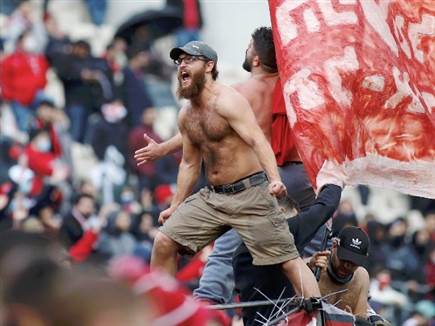 בתוספת דחיפה אדירה מהקל (אלן שיבר)