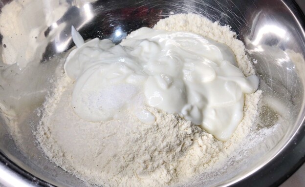 המרכיבים בקערה