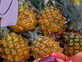 דוכן פירות בשוק הכרמל בתל אביב (צילום: TamuT, shutterstock)