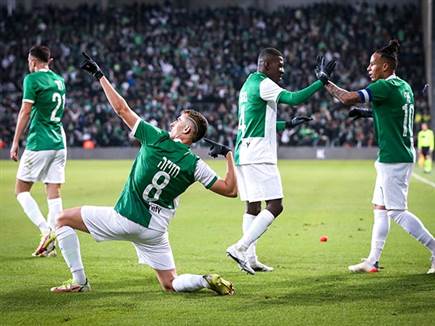 אבל על הדשא, היתה רק אלופה אחת (צילום: מאור אלקסלסי)