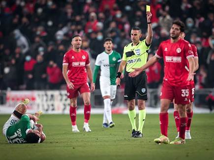 העצבים היו רופפים במחצית השנייה (צילום: מאור אלקסלסי)