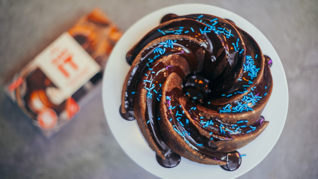 עוגה בחושה - בייקאיט