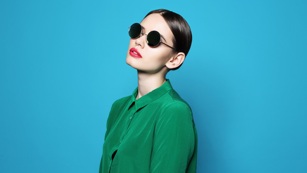 דוגמנית צעירה דוגמנית צעירה