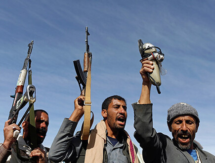 מורדים חות'ים, ארכיון (צילום: רויטרס, חדשות)