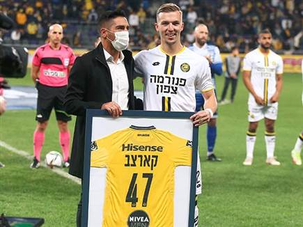 קארצב. קיבל כבוד מהאקסית ונתן משחק מצוין (אלן שיבר)