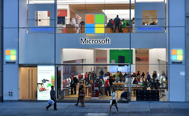 Microsoft Building בניין מיקרוסופט (צילום: 1000words, שאטרסטוק)