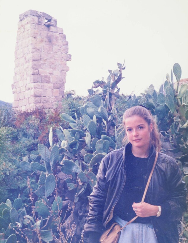 בטינה מלכא בגיל 17, תמונה מהטיול הראשון שלה בישראל (צילום: באדיבות המצולמת)