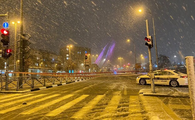 היציאה מירושלים חסומה לתנועה (צילום: ליאור נידם)