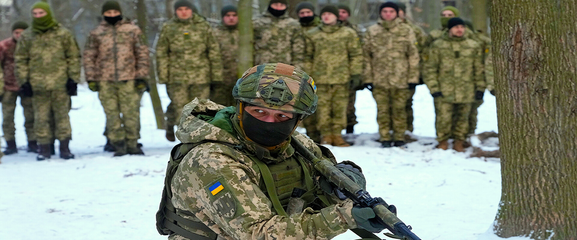 קולות מאוקראינה - כוננות ספיגה (צילום: AP)