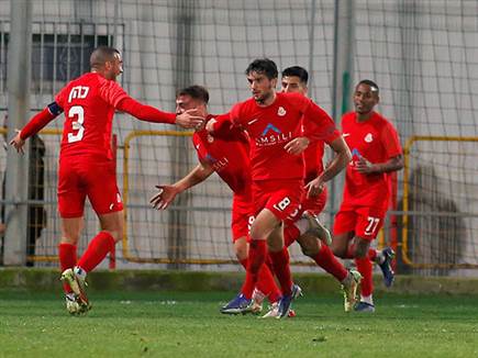 ואף נקלעה לפיגור (צילום: אלן שיבר)