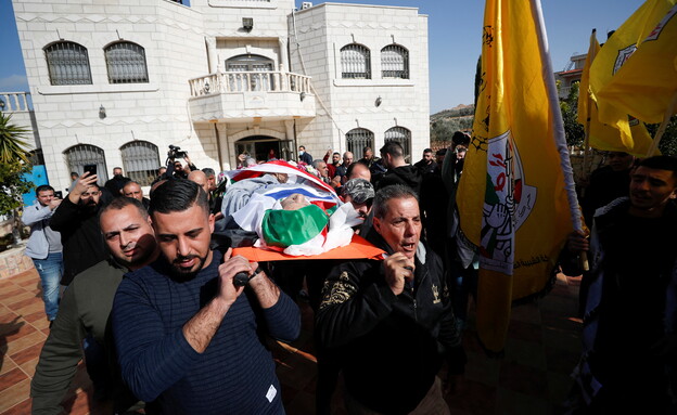 הלוויתו של עמאר אסעד (צילום: reuters)