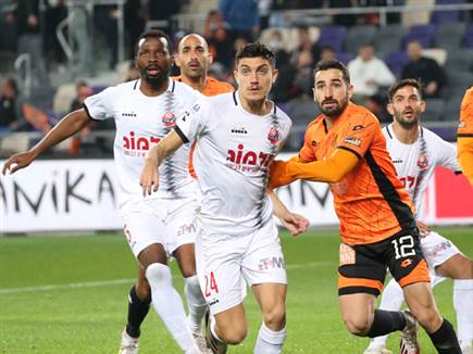 משחק חלש בבלומפילד (אודי ציטיאט)