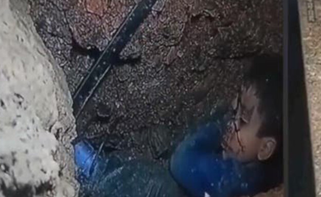 חילוץ ילד בן 5 שנפל לבאר במרוקו
