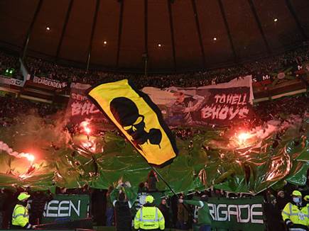 אווירה מחשמלת בסלטיק פארק (GETTY)