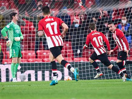 חגגו כל הדרך אל החצי (GETTY)