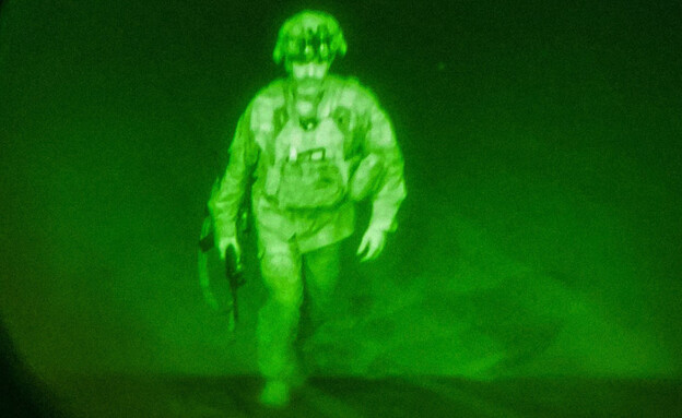 מפקד הדיביזייה 82, החייל אחרון לעזוב את אפגניסטן (צילום: CENTCOM)