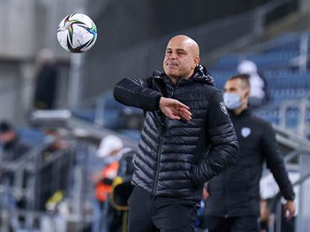 חזר לקווים (דני מרון)