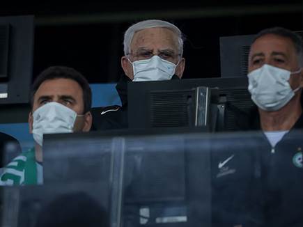 מאשר את התצוגה. שחר (מאור אלקסלסי)