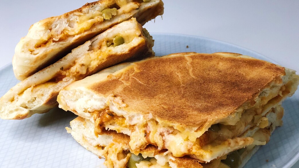 פיתה מחבת ממולאת