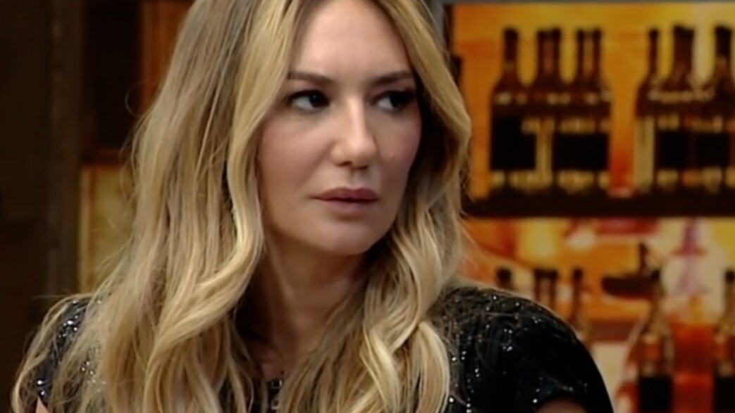 מיכל אנסקי נוצצת מיכל אנסקי נוצצת