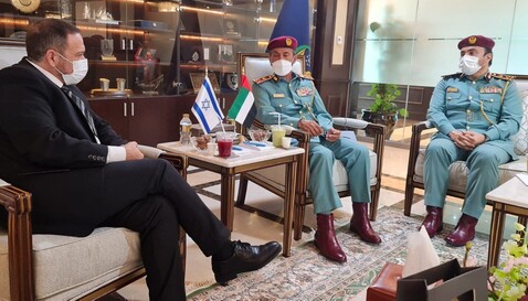 מפכ"ל המשטרה קובי שבתאי באיחוד האמירויות