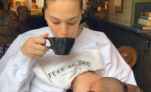 אשלי גראהם אחרי לידה. פברואר 2020 (צילום: ashleygraham

, instagram)