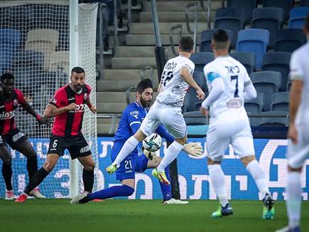 בחנו את לויטה מהפתיחה (מאור אלקסלסי)