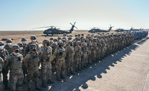 הכוחות שנשלחו לאזור (צילום: ANDREI PUNGOVSCHI/AFP/GettyImages)