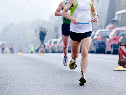 ריצת מרתון (וידאו WMV: Rafal Olkis, Thinkstock)