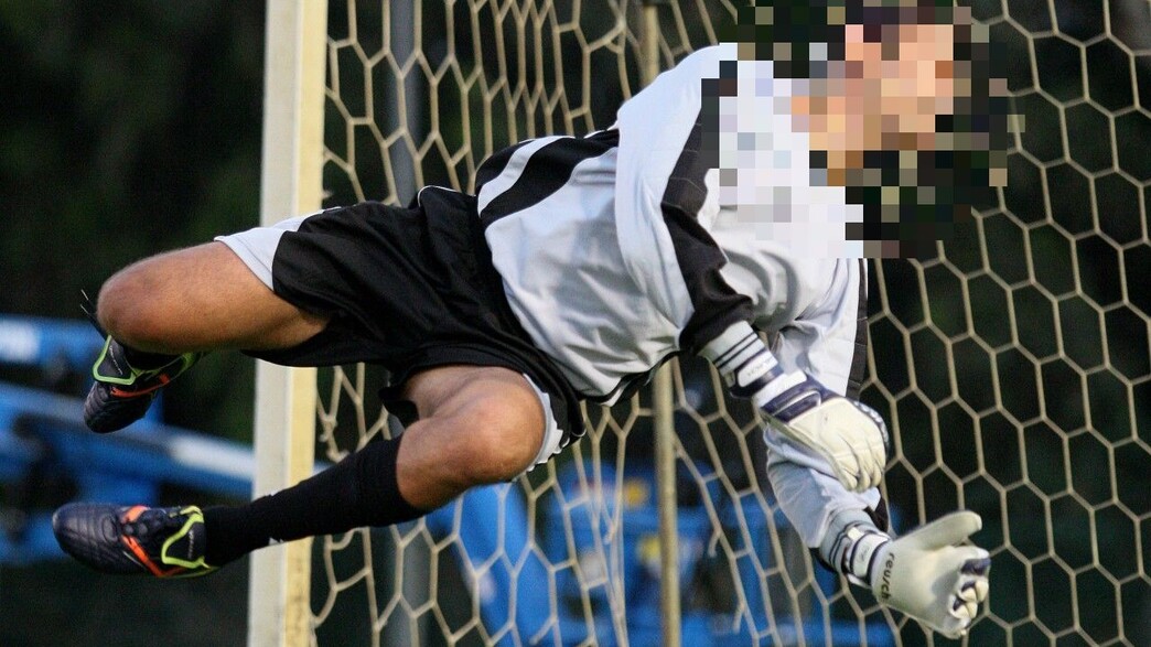 הכדורגלן שנסחט (צילום: Moshe Shai/Flash 90)