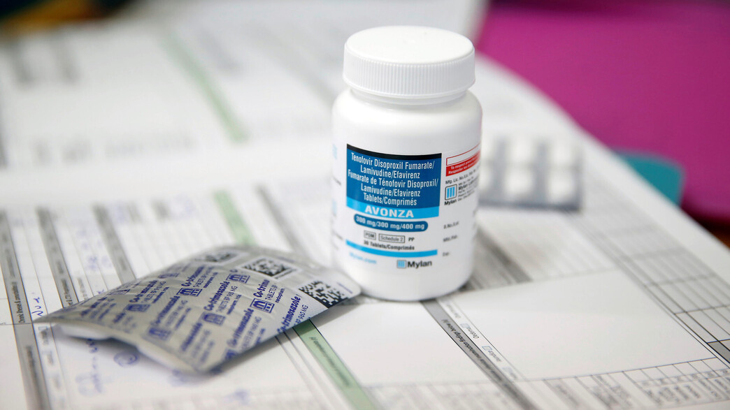 טיפול תרופתי נגד HIV טיפול תרופתי נגד HIV