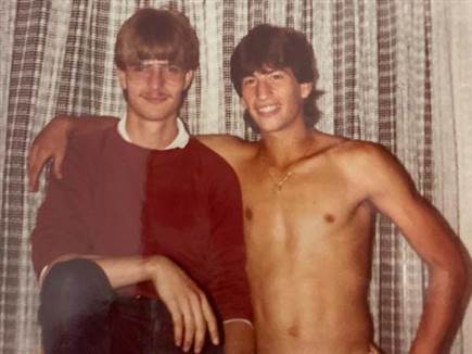 מרדכי עם יורגן קלופ. התארח אצל אגדה (אלבום אישי)