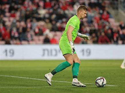 ברטקוס לא עמד בסכנה הערב (צילום: לירון מולדובן)