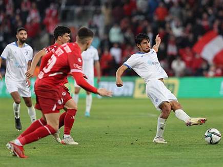 בתור ה"אובר אצ'יברים" של העונה (צילום: לירון מולדובן)