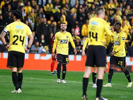 כשלוח השנה מאיים עליה במיוחד (צילום: אלן שיבר)