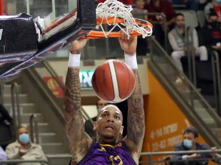 מייקל קייזר. מהבולטים בשורות האורחת (מנהלת הליגה)